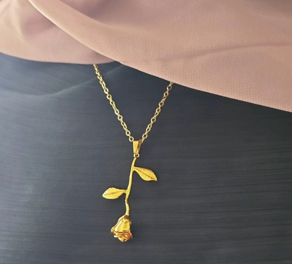 3D 24K Gold Plated Rose Necklace