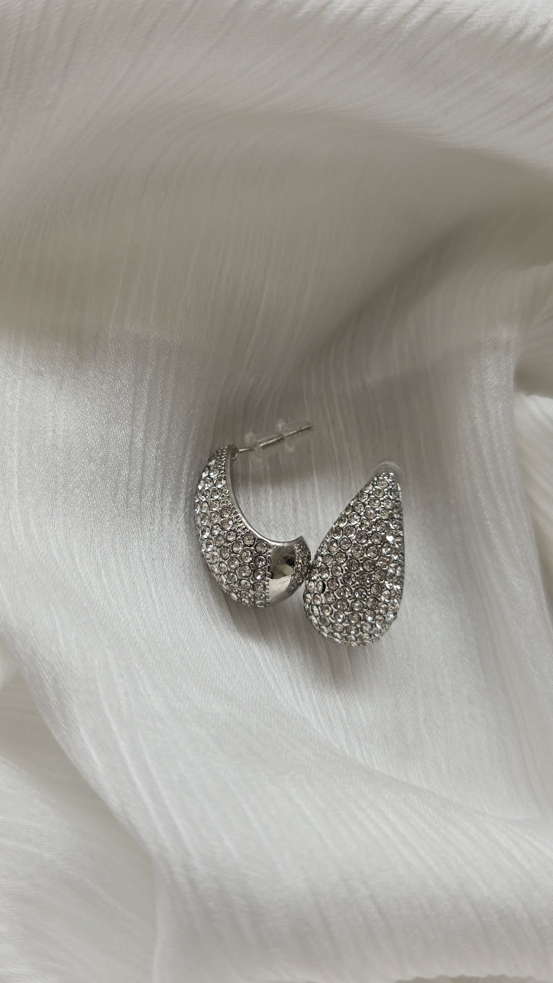Silver Rhinestone waterdrop earring