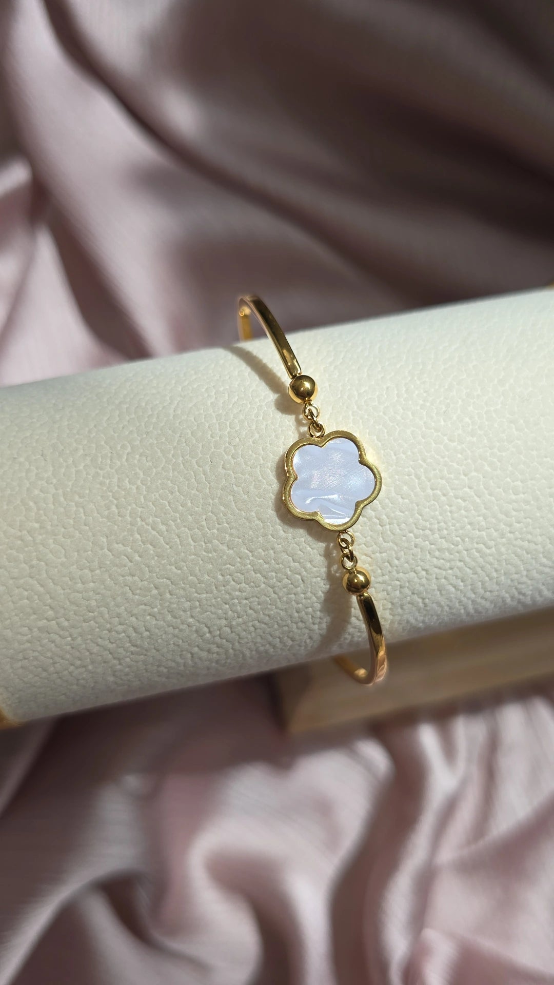 Flower Bracelet
