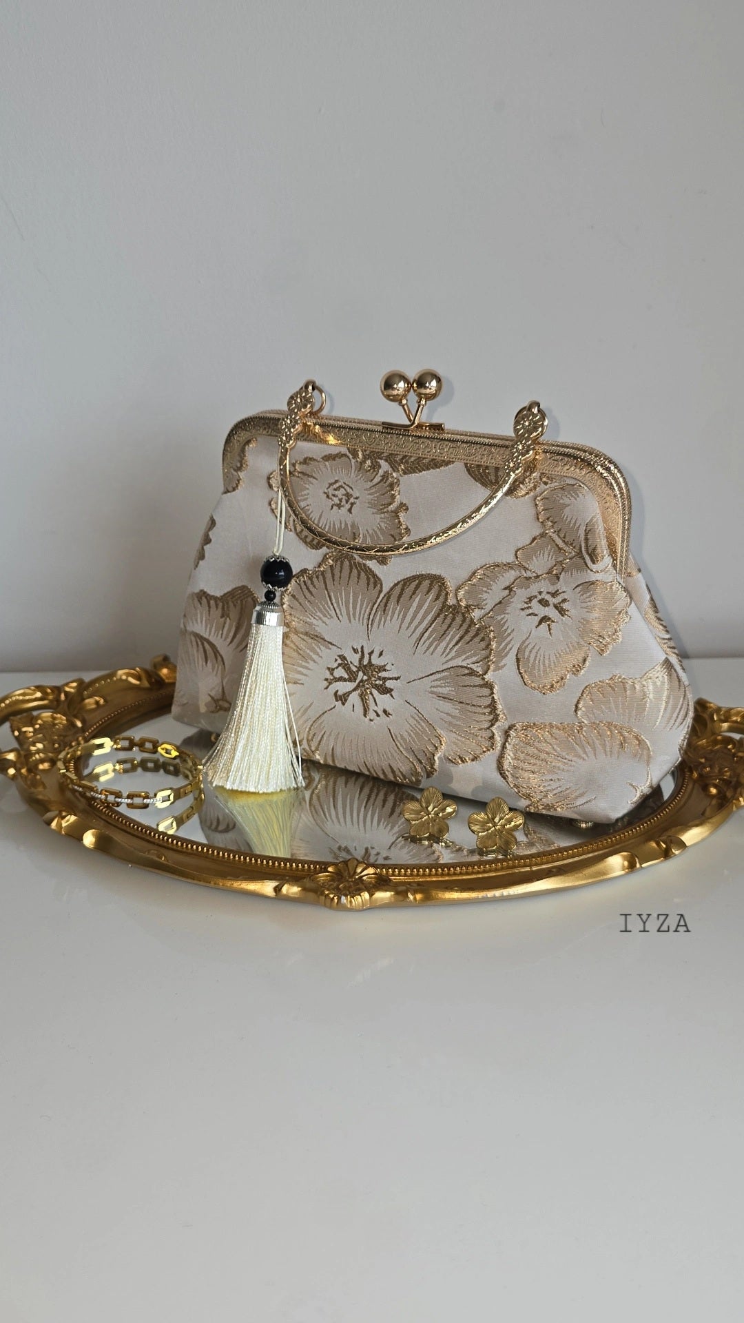 Flower Embroidery clutch/cross Bag