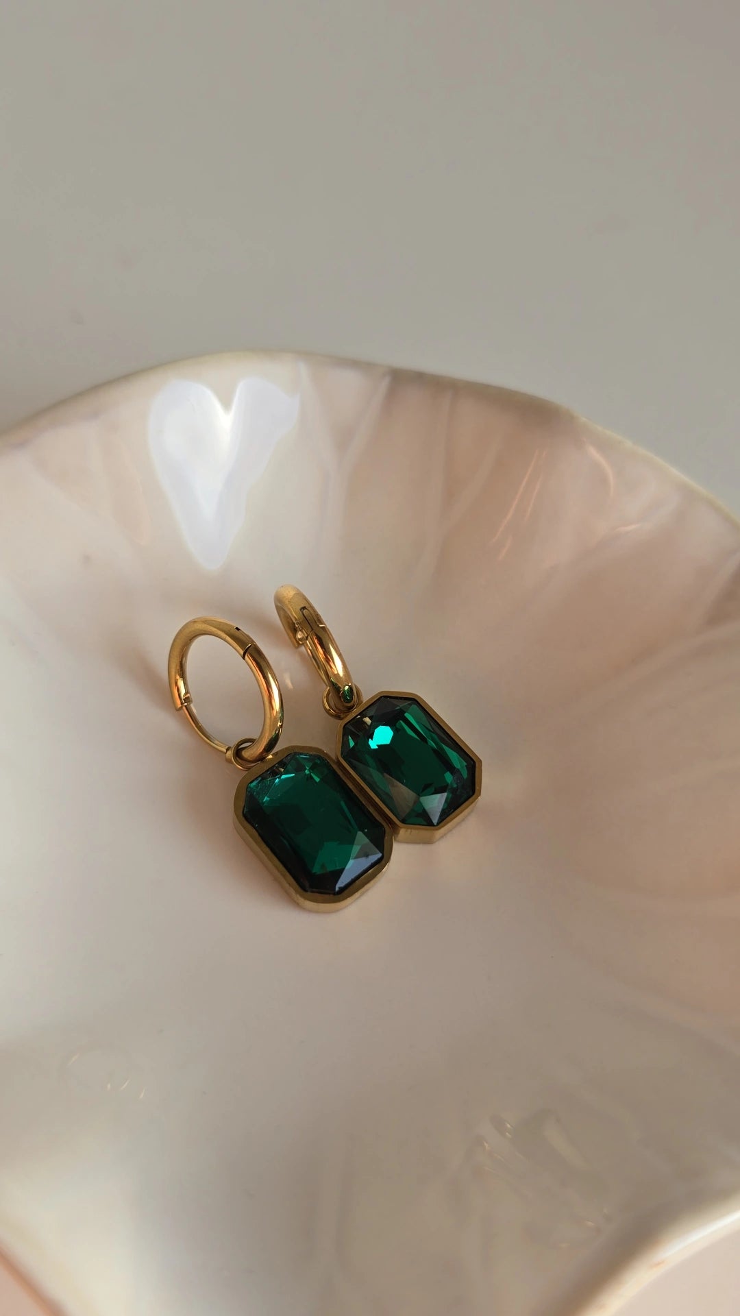 18k Gold plated Emerald Green drop earring