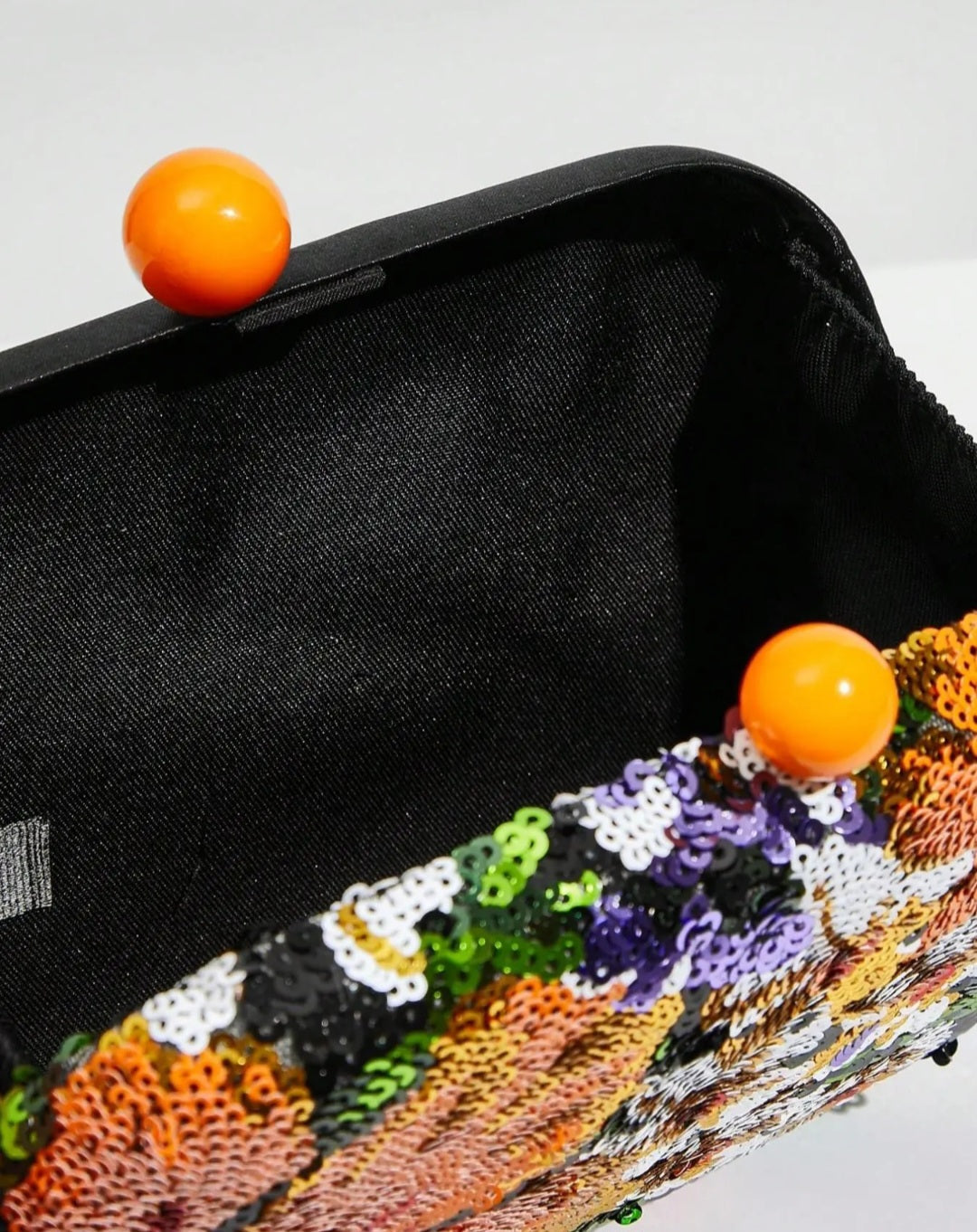 Sequin forest magnet clutch Bag