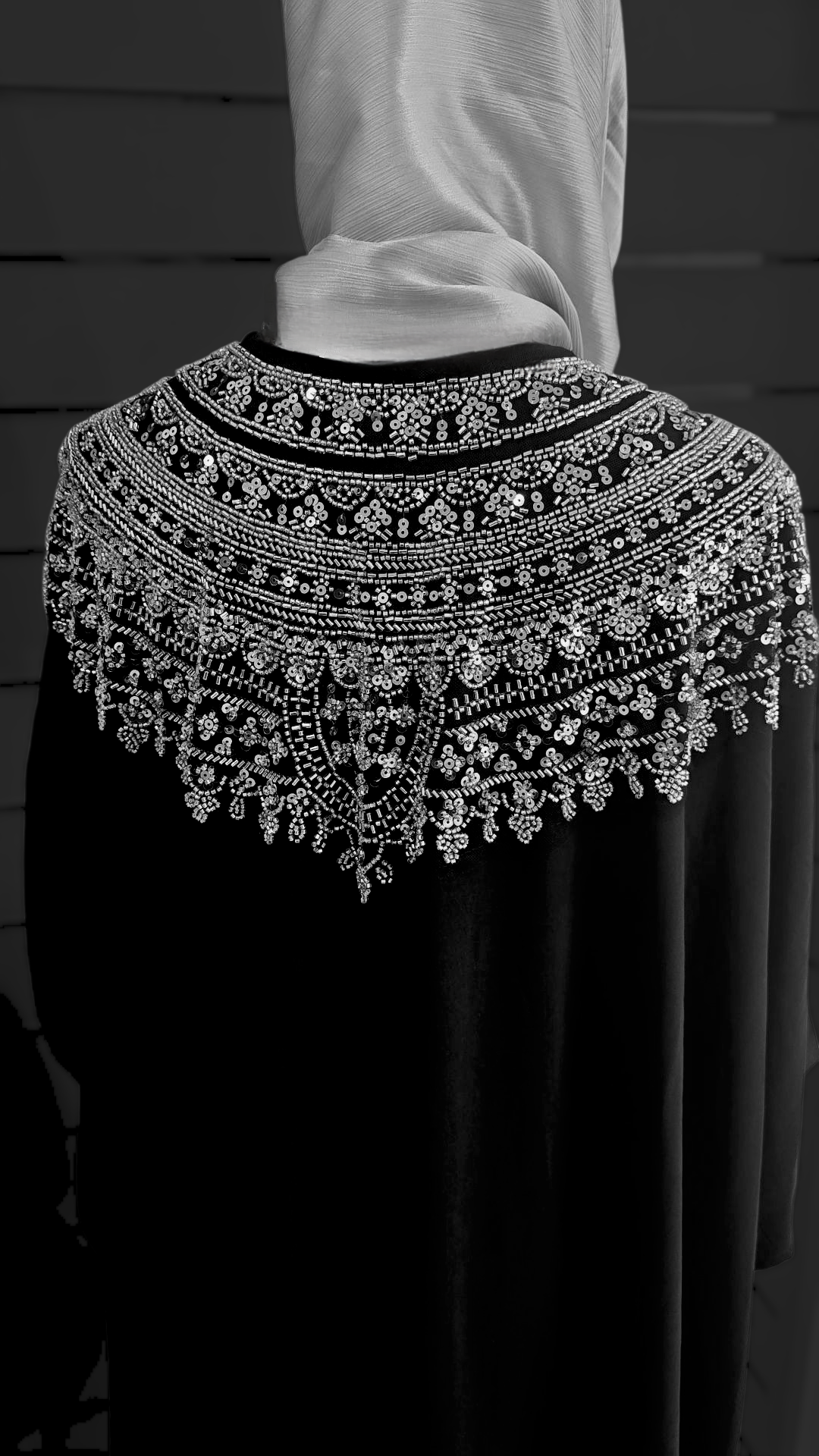 Embellished Round Neck Abaya