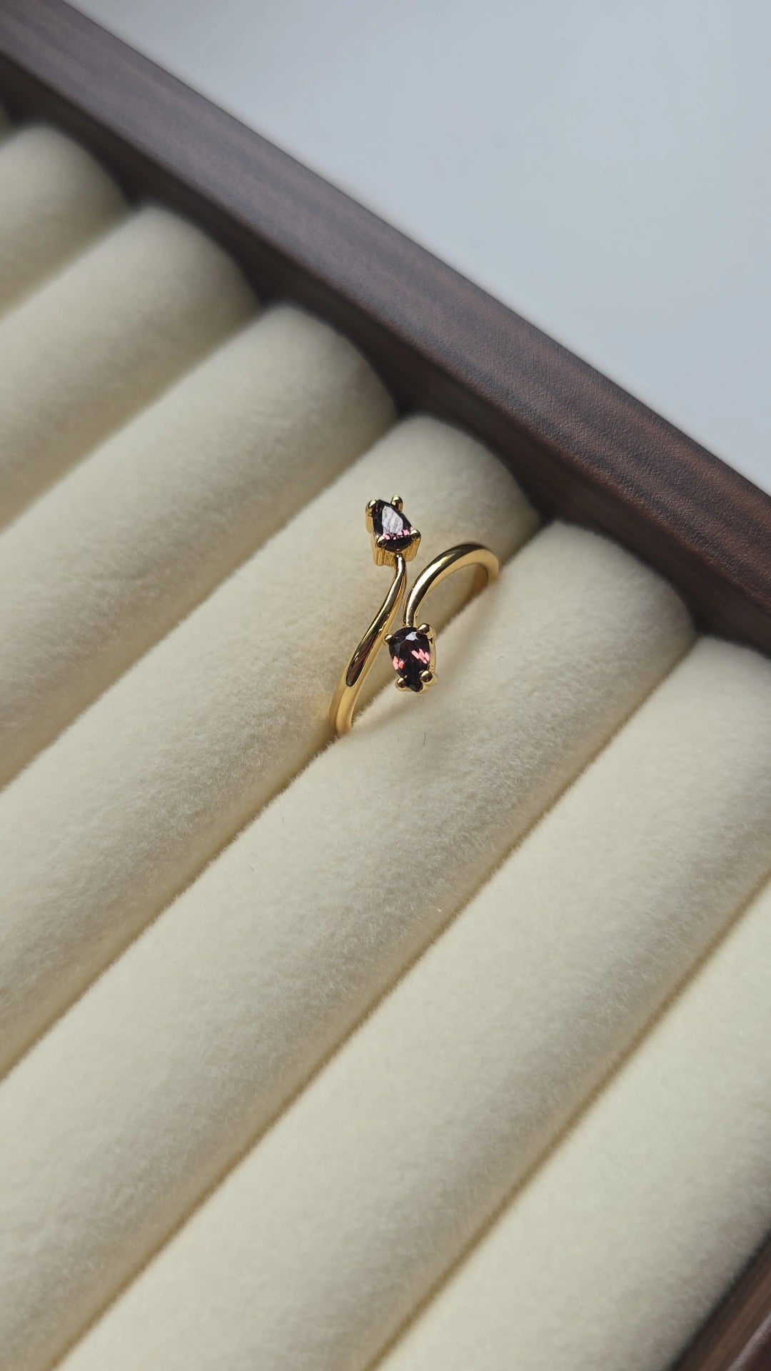 Double Stone Wrap Ring 18k Gold plated/Stainless Steel