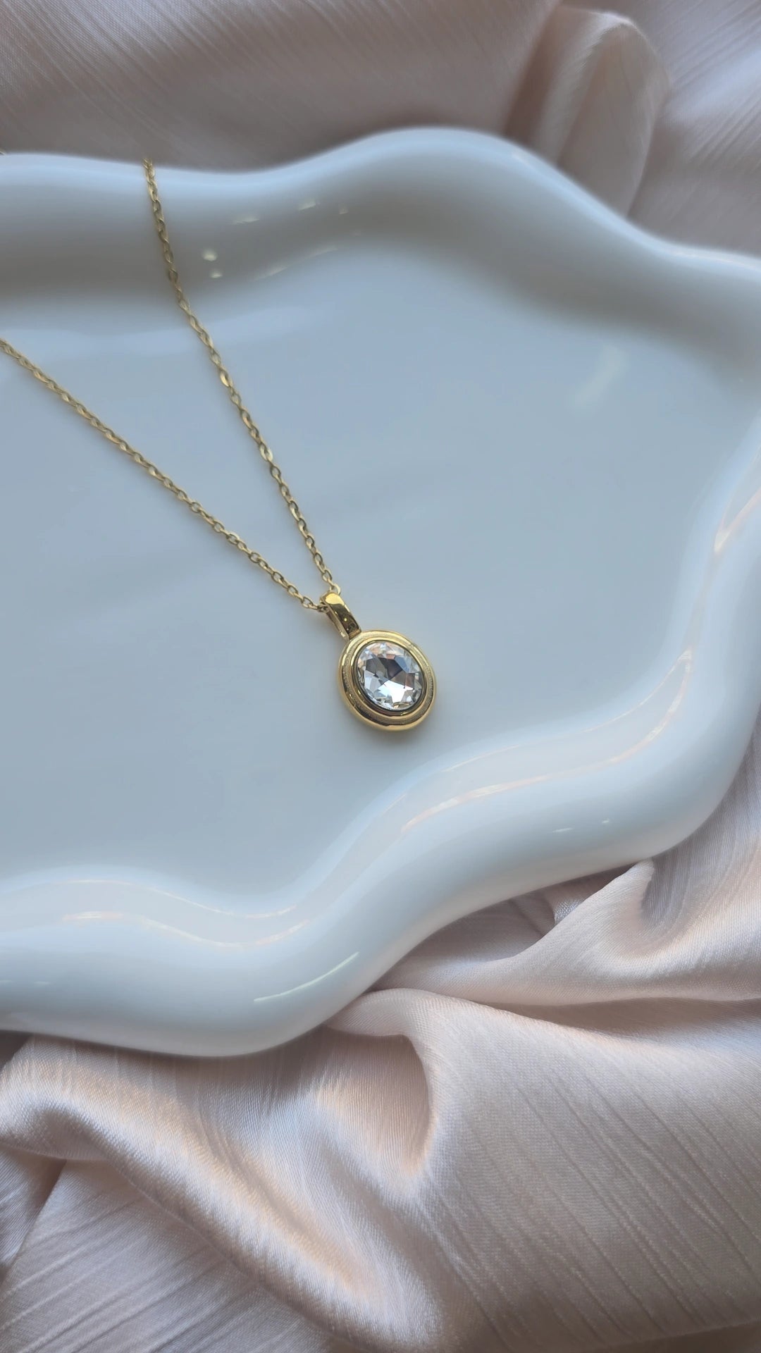 Daimond Stone Necklace