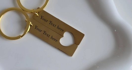 2pcs connecting heart engraved keyring