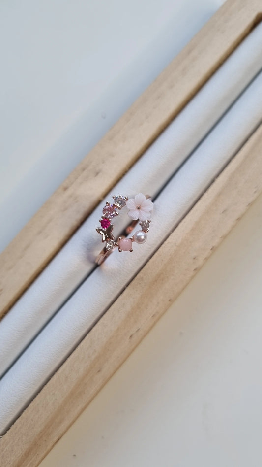 Halo rosegold flower ring