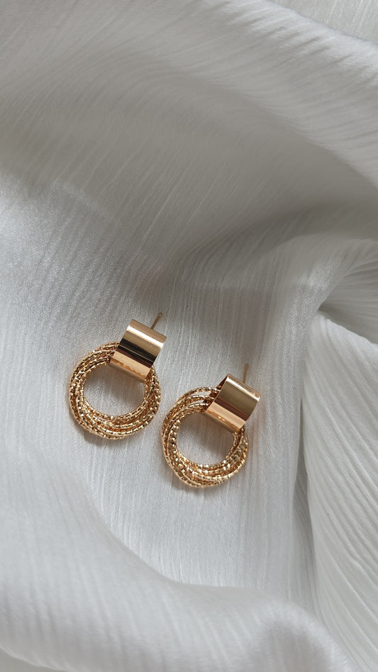 Gold Wire hoop earring