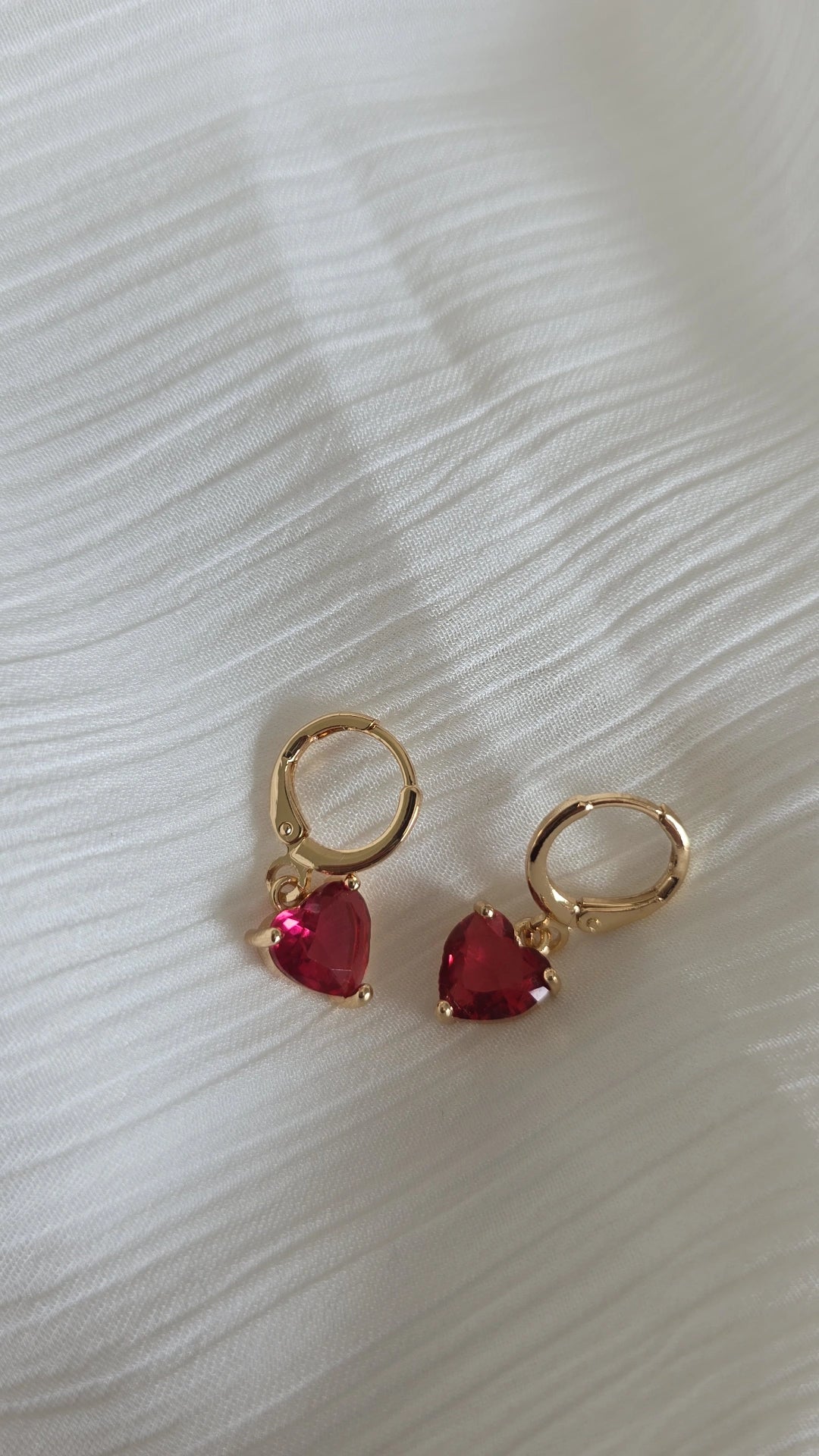 Love heart drop drop  earrings