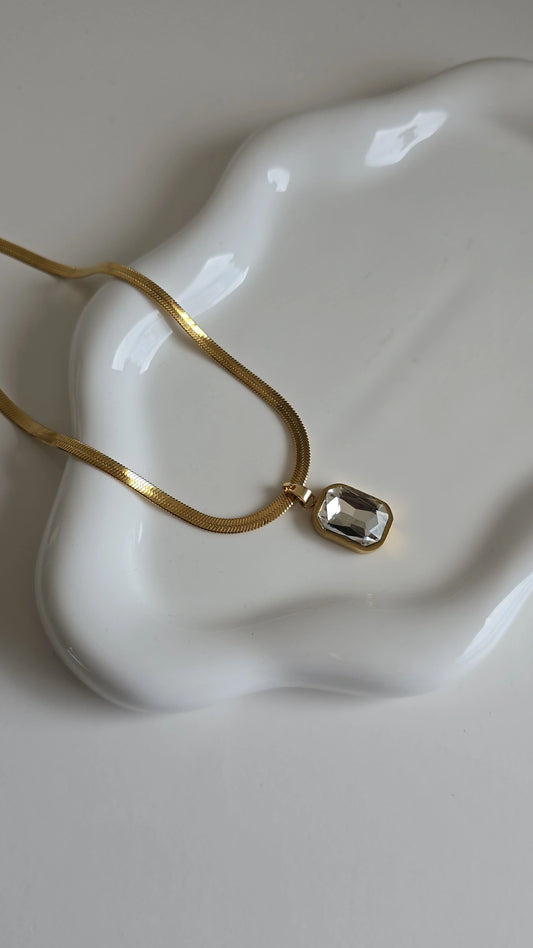 Silver stone necklace
