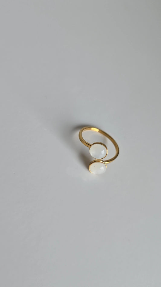 White swirl wrap ring