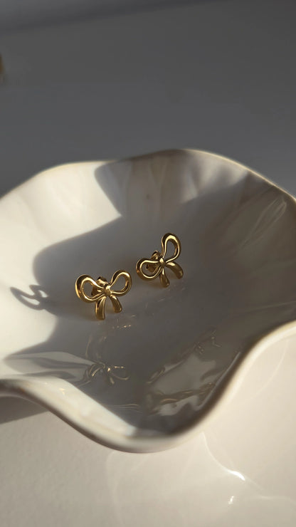 Gold plated bow earrings