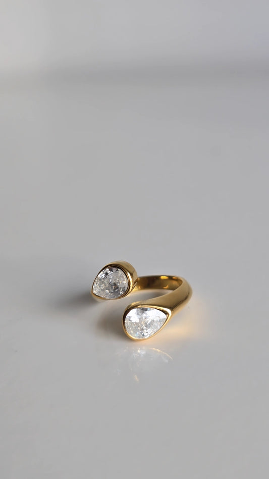 18 Gold plated water drop ring