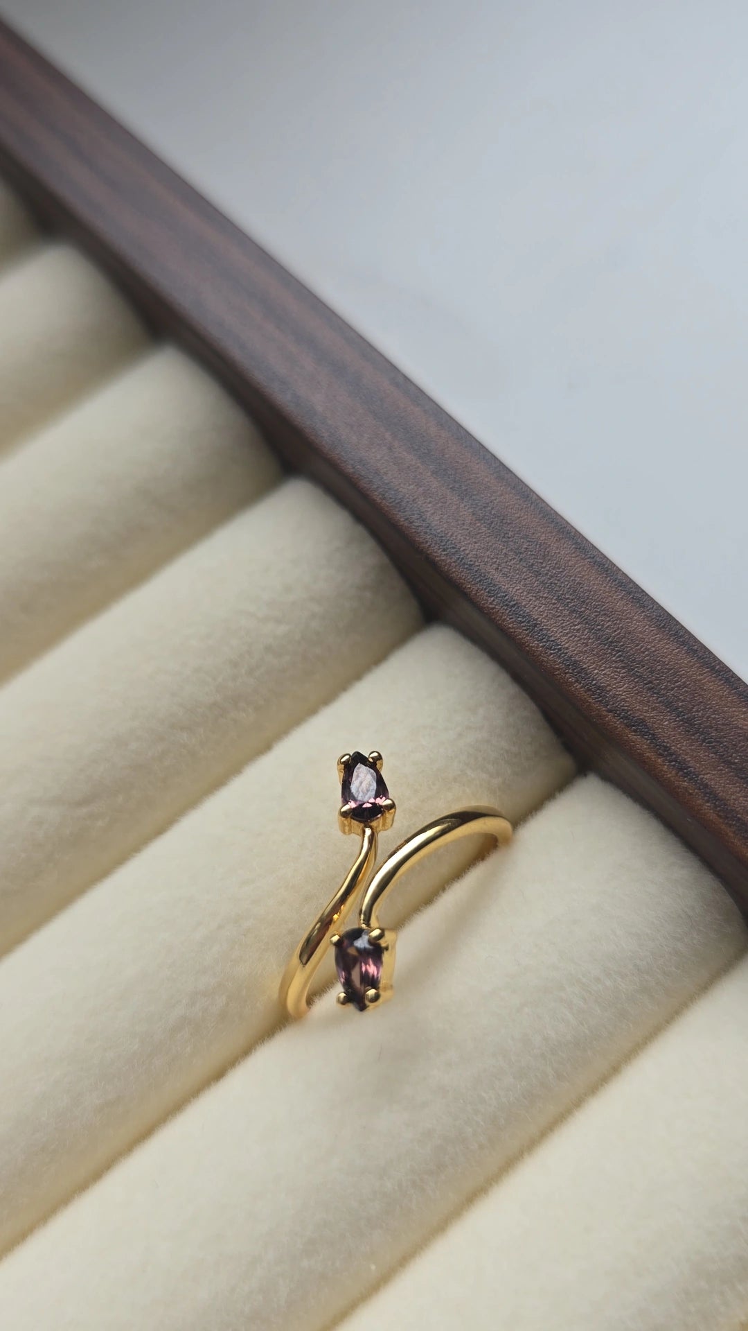 Double Stone Wrap Ring 18k Gold plated/Stainless Steel