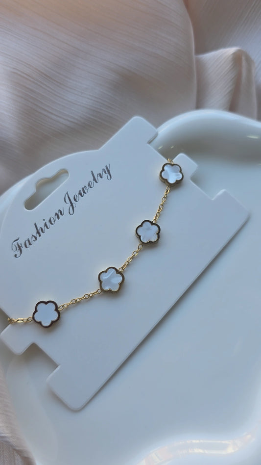 Clover flower Bracelet