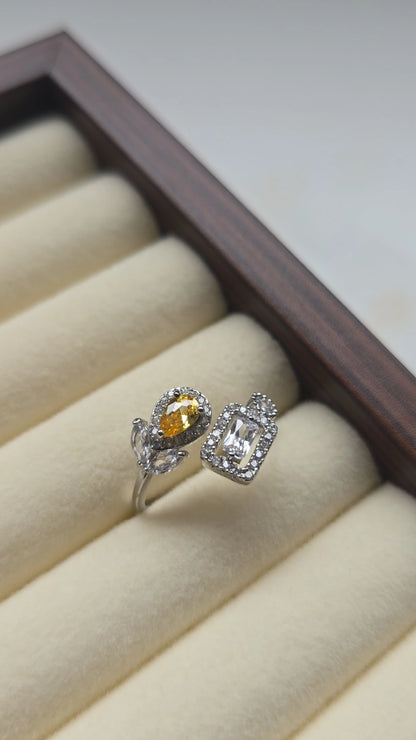 Waterdrop yellow stone wrap Ring