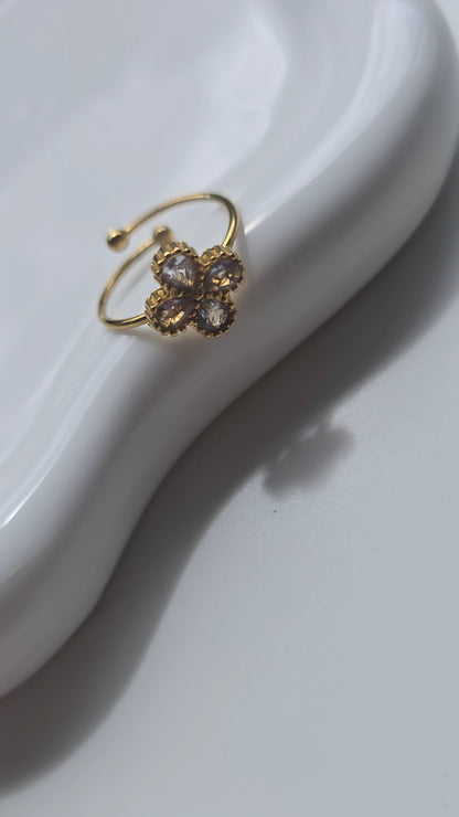 Clover Flower Ring