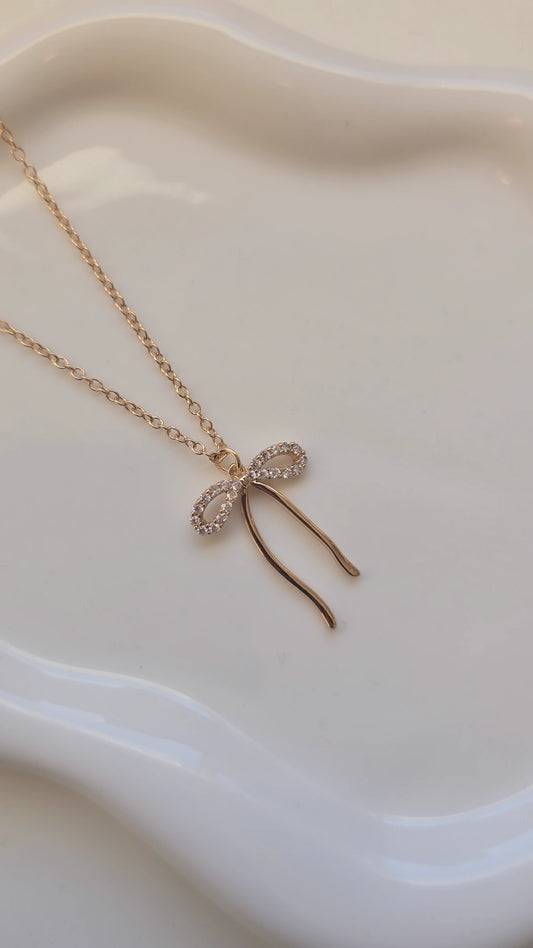 Dainty Bow Necklace